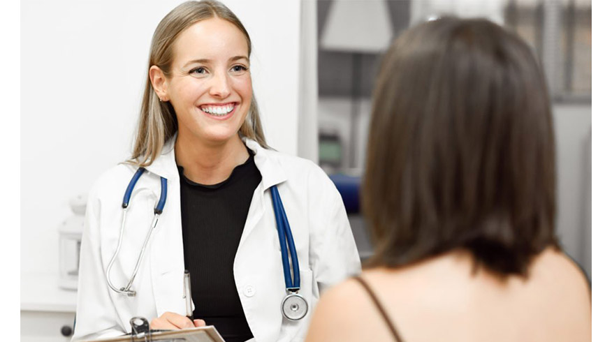 Santander priorizará la atención del personal de salud